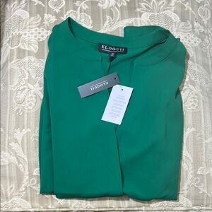 Eloquii Green Blouse with cap sleeves - size 20